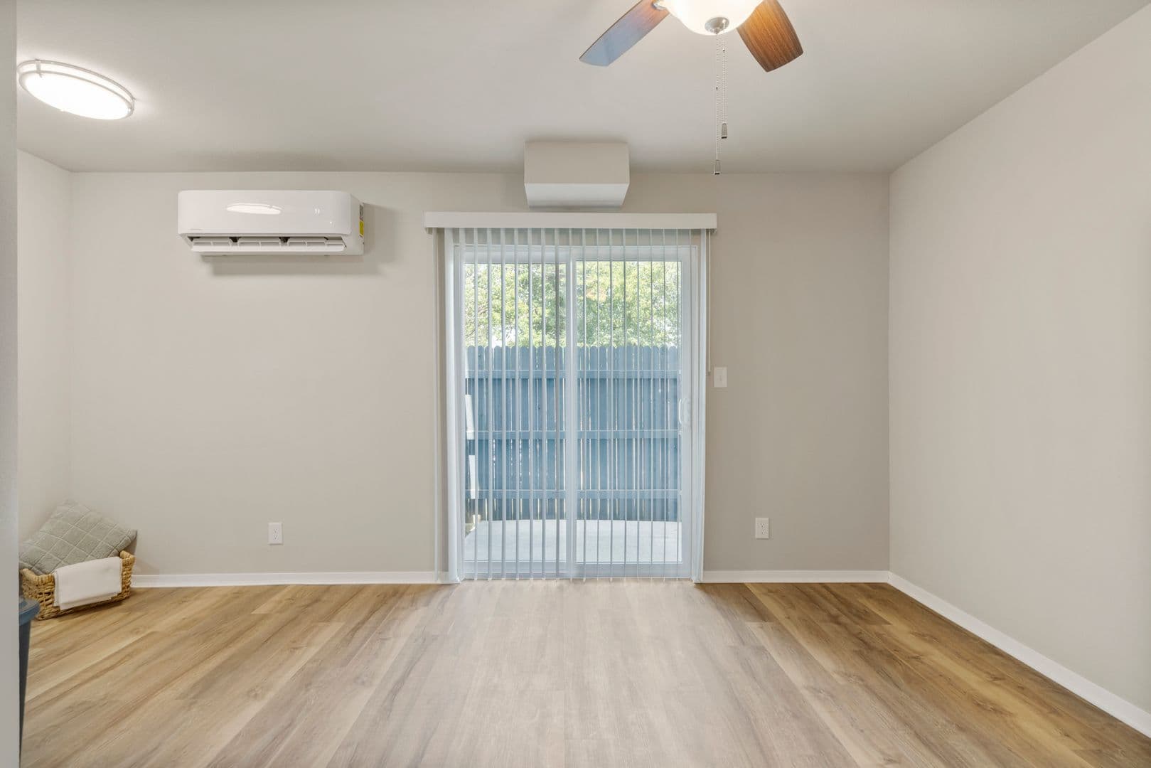 Harpers Lodge Apartments 11 of 14
