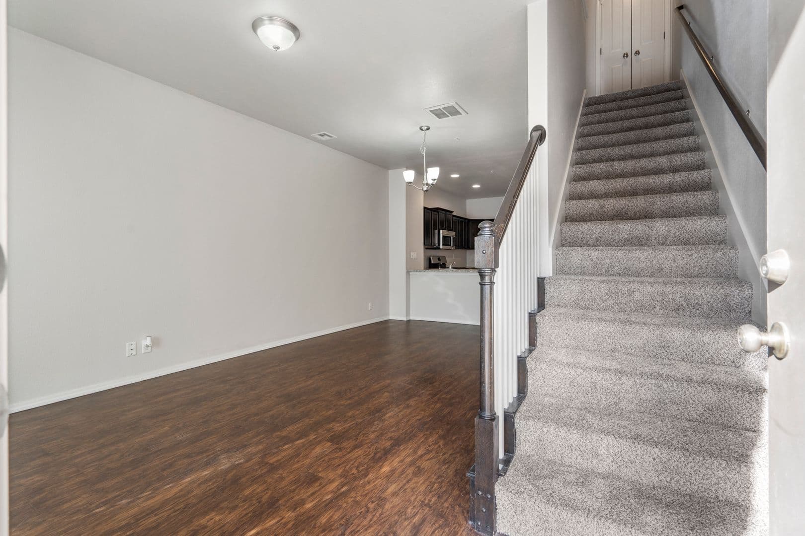 Pin Oak Townhomes 11 of 25