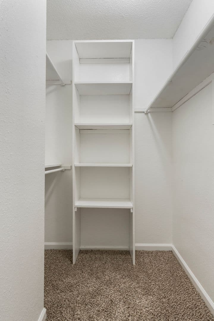 Post Oak Apartments 13 of 26