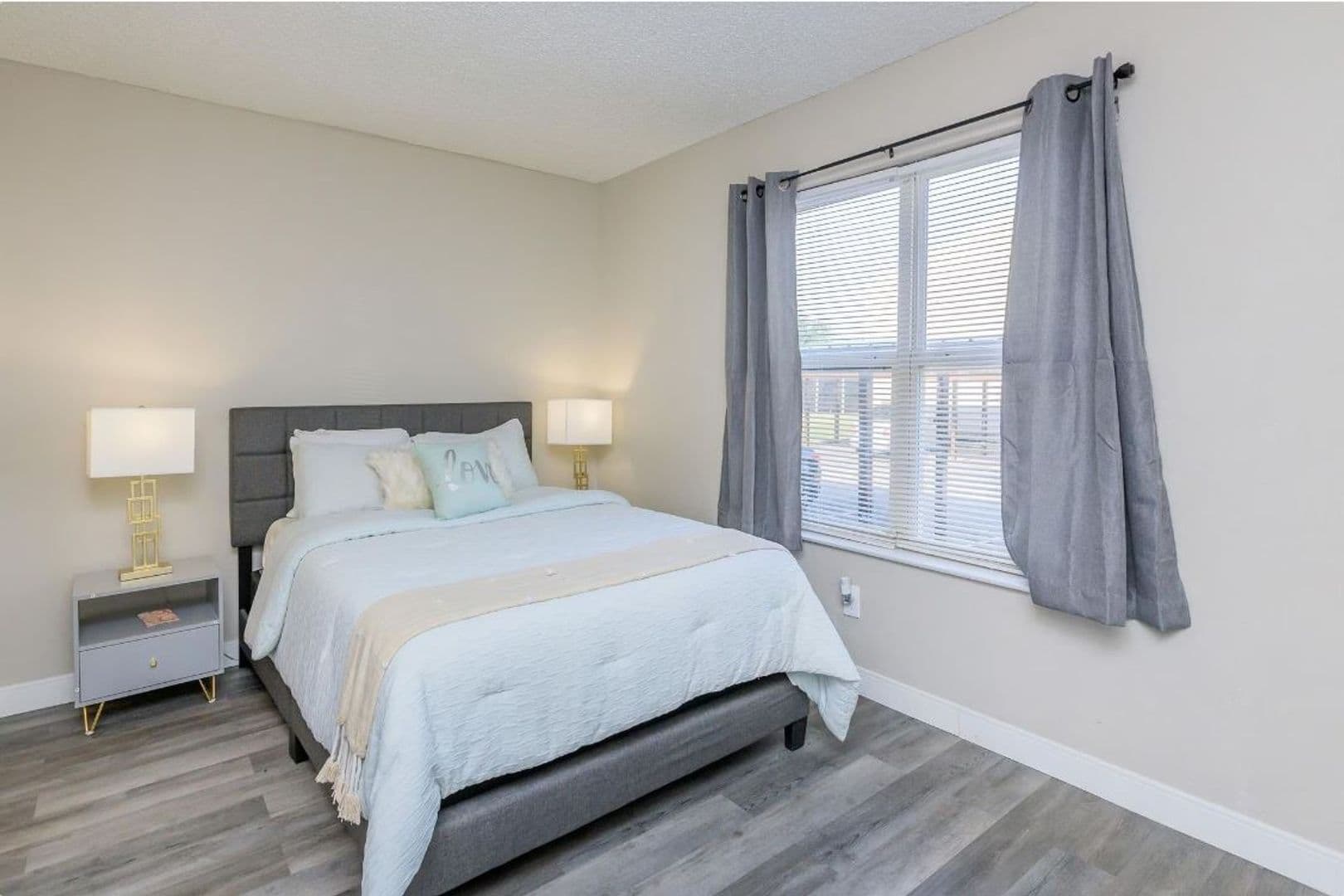 Aspen Place 7 of 28