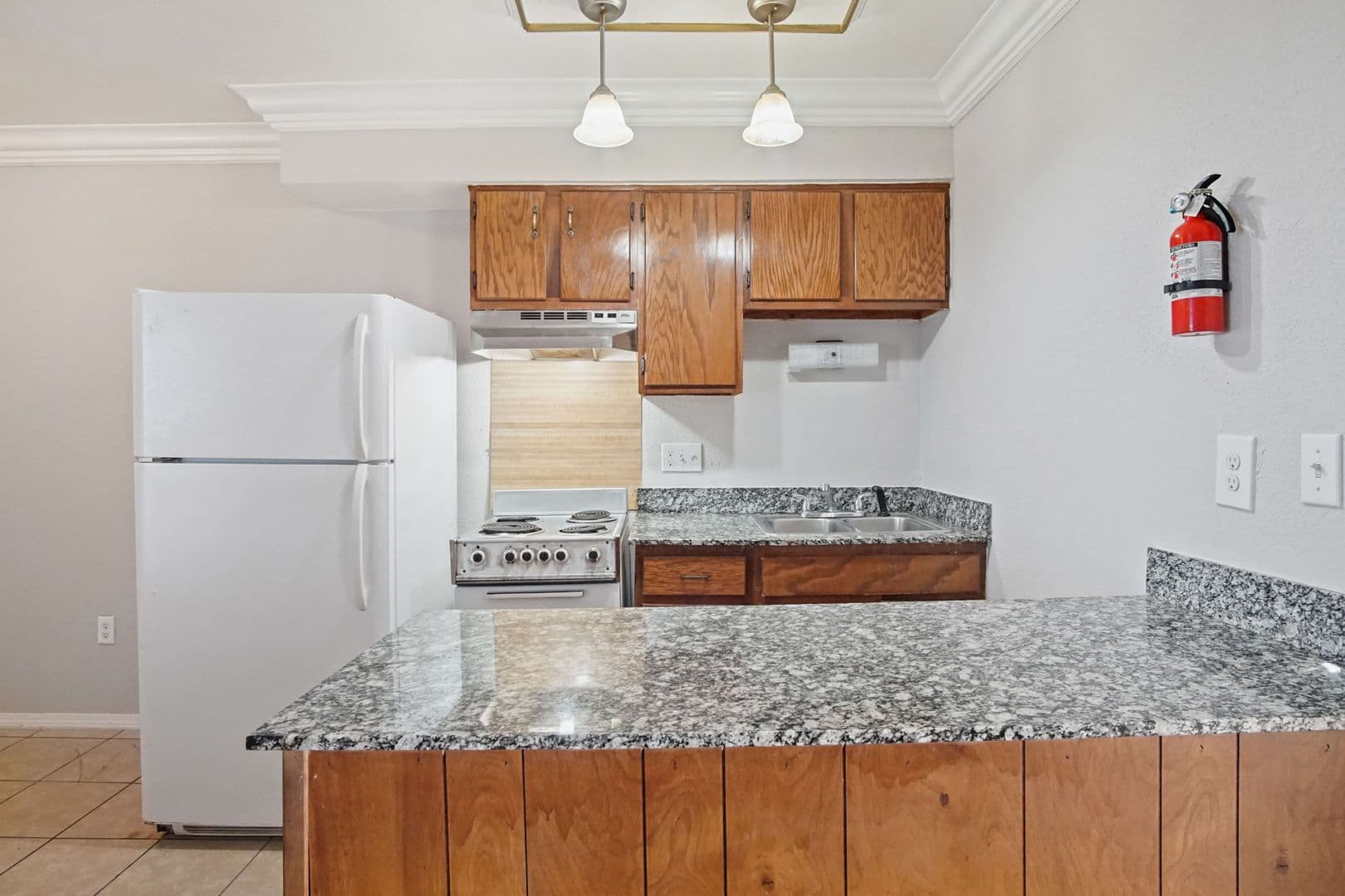 Meridian Place Apartments 4 of 16