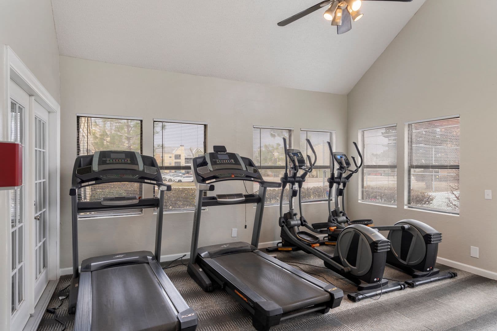 Post Oak Apartments 23 of 27