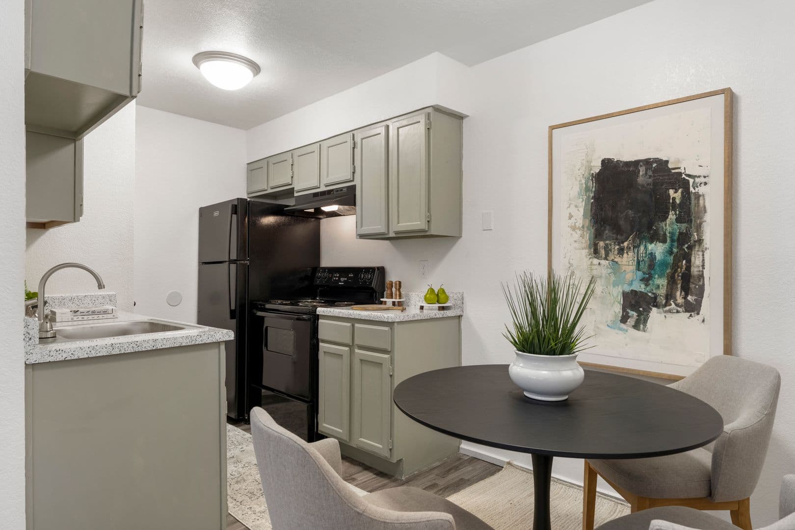Hampton Woods Apartments 6 of 16