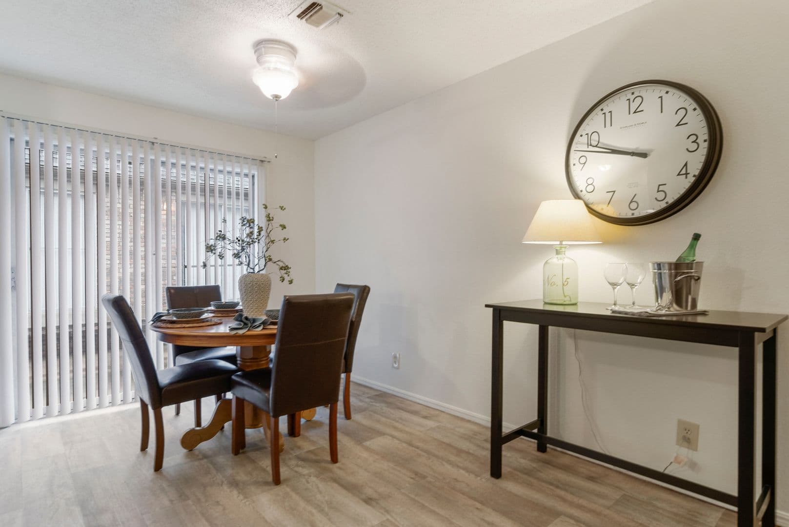 Park Villas Apartments 4 of 30