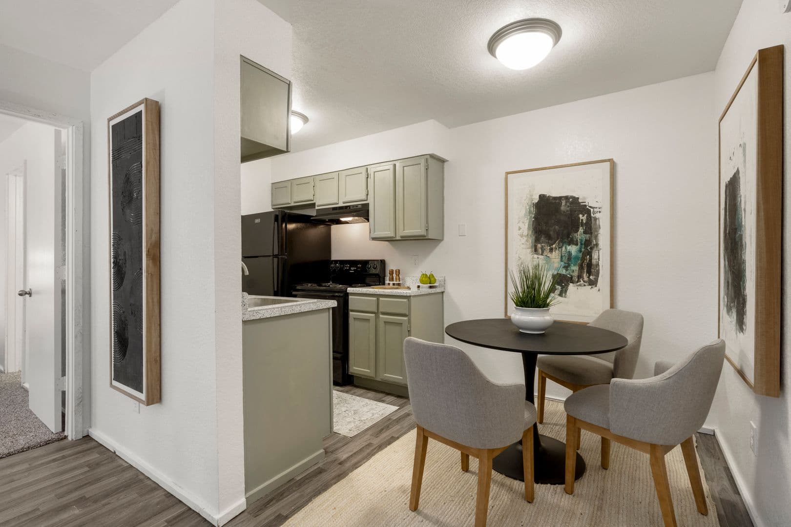 Hampton Woods Apartments 5 of 22