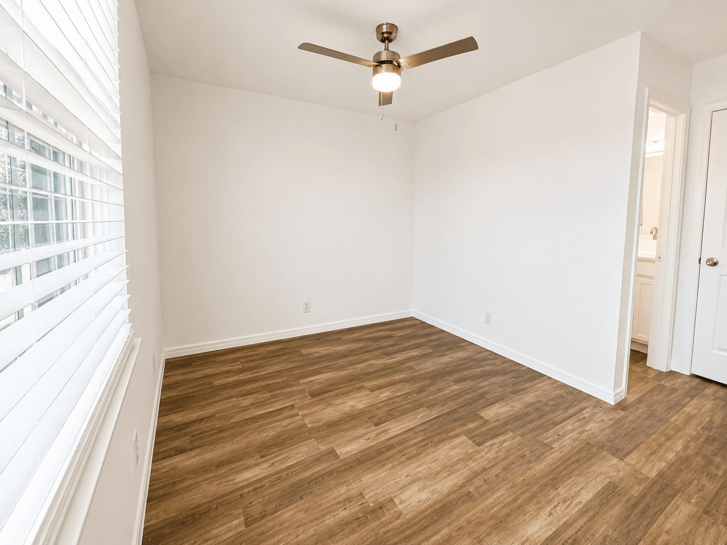 Alderview Apartments 6 of 8