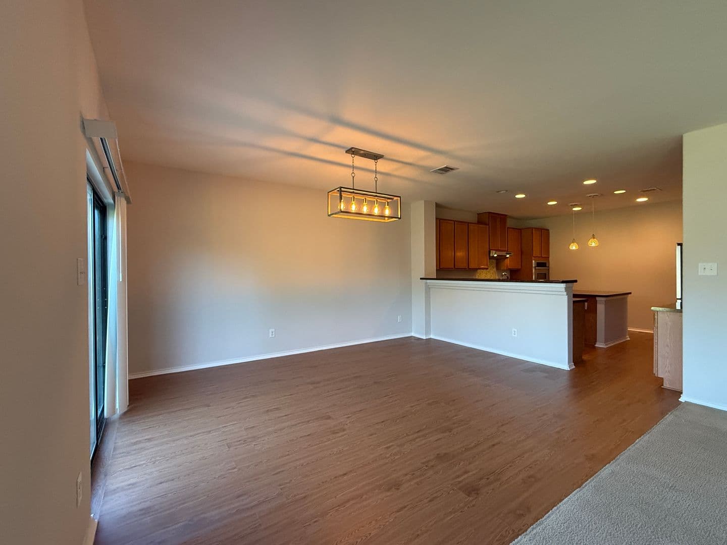 Annette's - 2250 Howry Dr - GTX 15 of 41