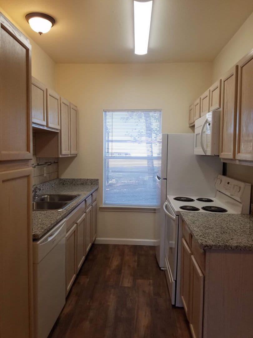 Westwood Townhomes 3 of 11