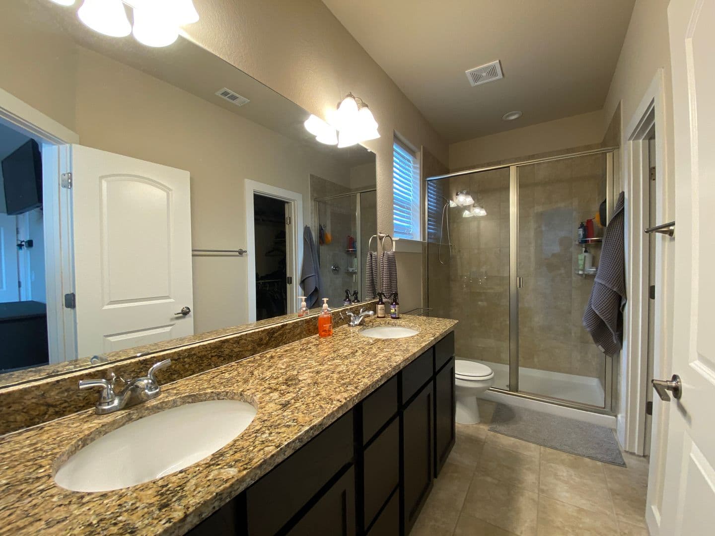 Annette - 351 Madison Oaks Dr GTX 19 of 36