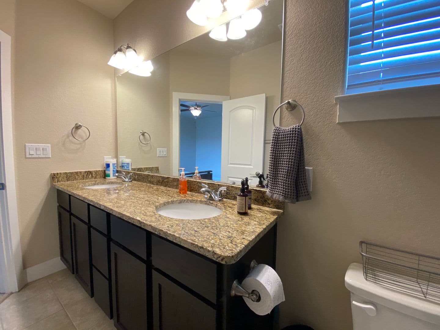 Annette - 351 Madison Oaks Dr GTX 14 of 36