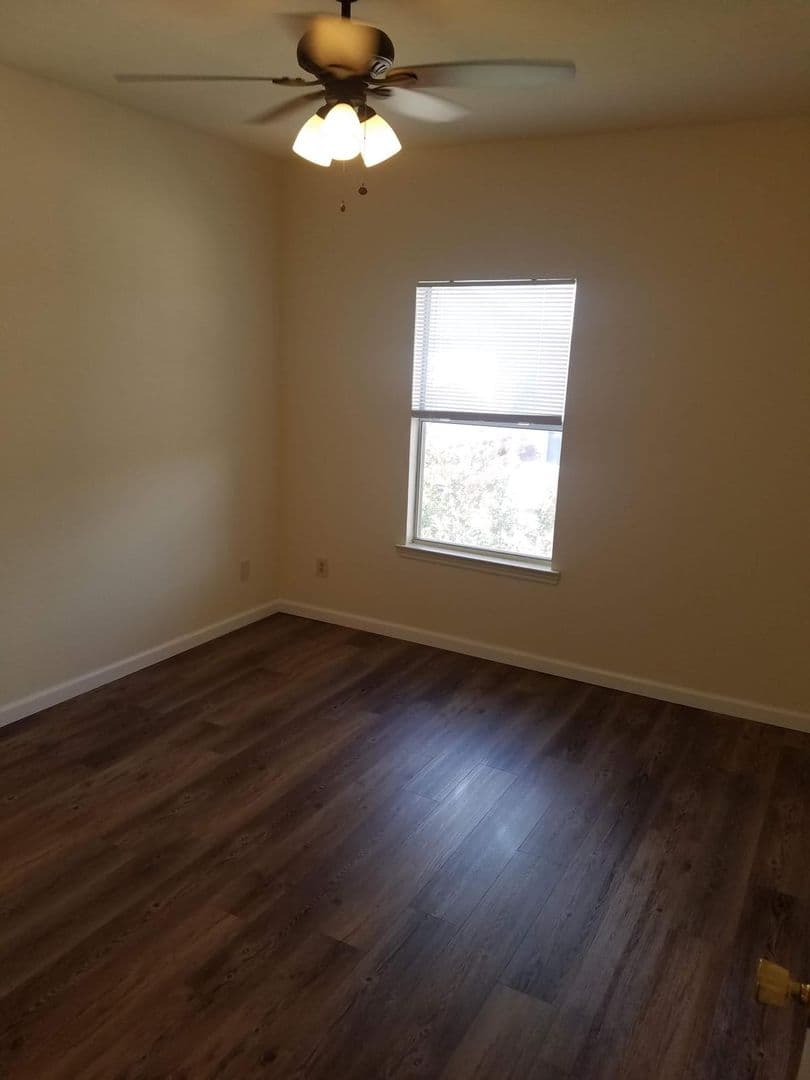 Westwood Townhomes 5 of 8