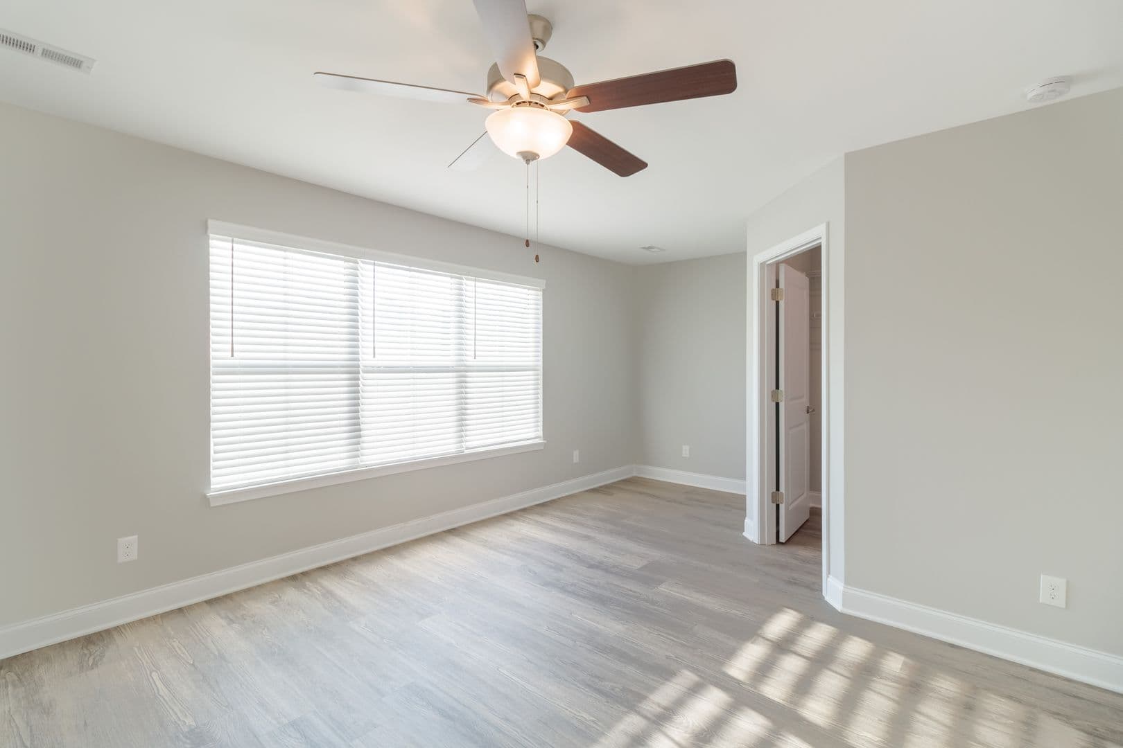 4860 Ancient Glacier Ln. (SM82) 16 of 19