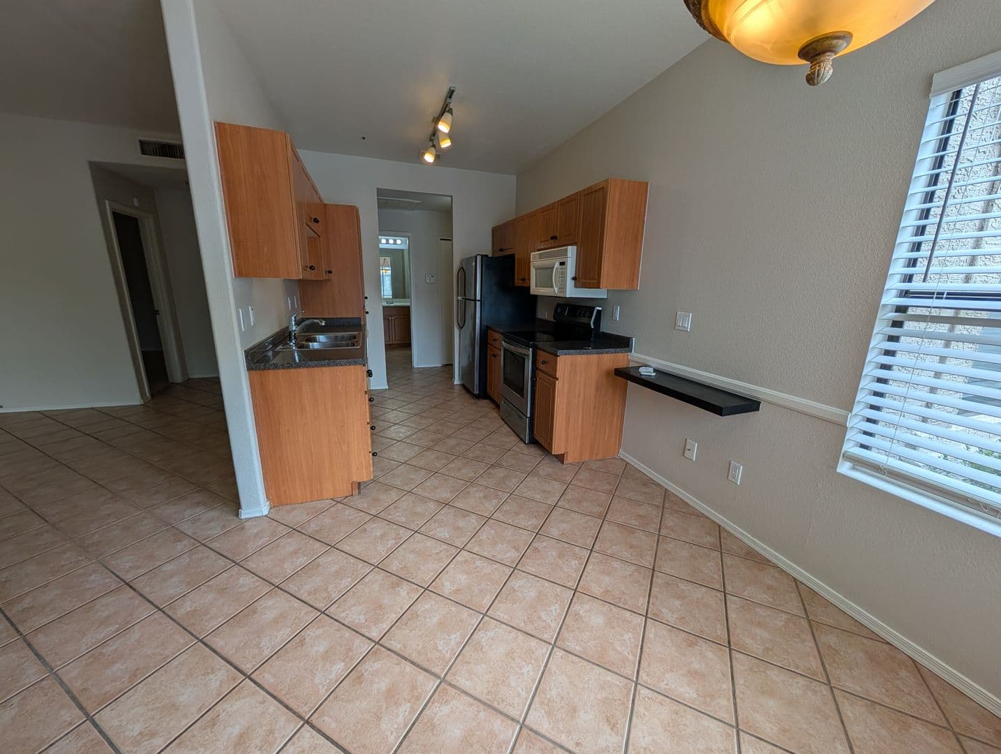 9600 N 96th Street #124 4 of 15