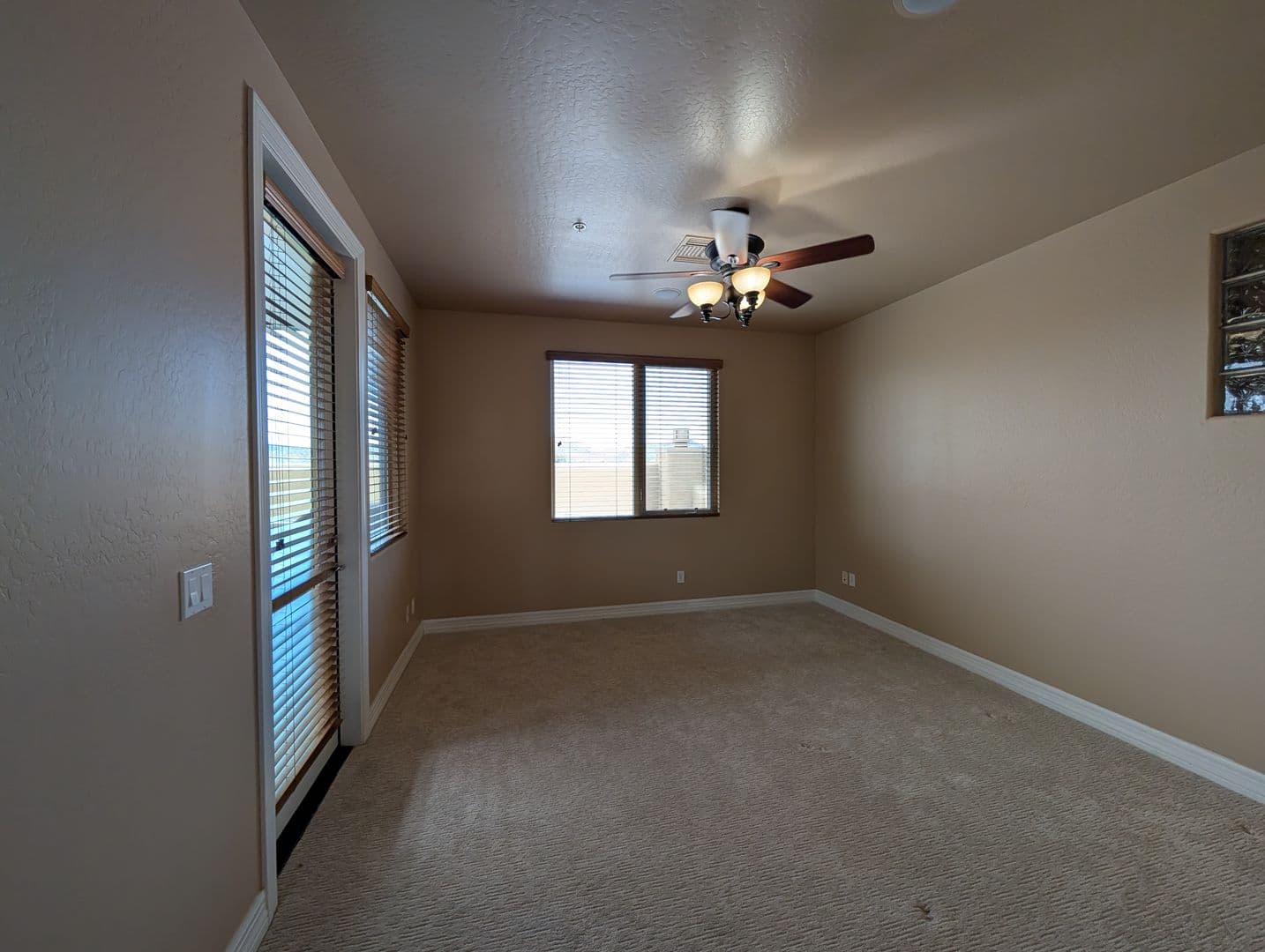 6145 E Cave Creek Rd., #102 24 of 35
