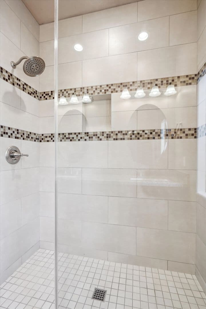 6145 E Cave Creek Rd., #102 23 of 36