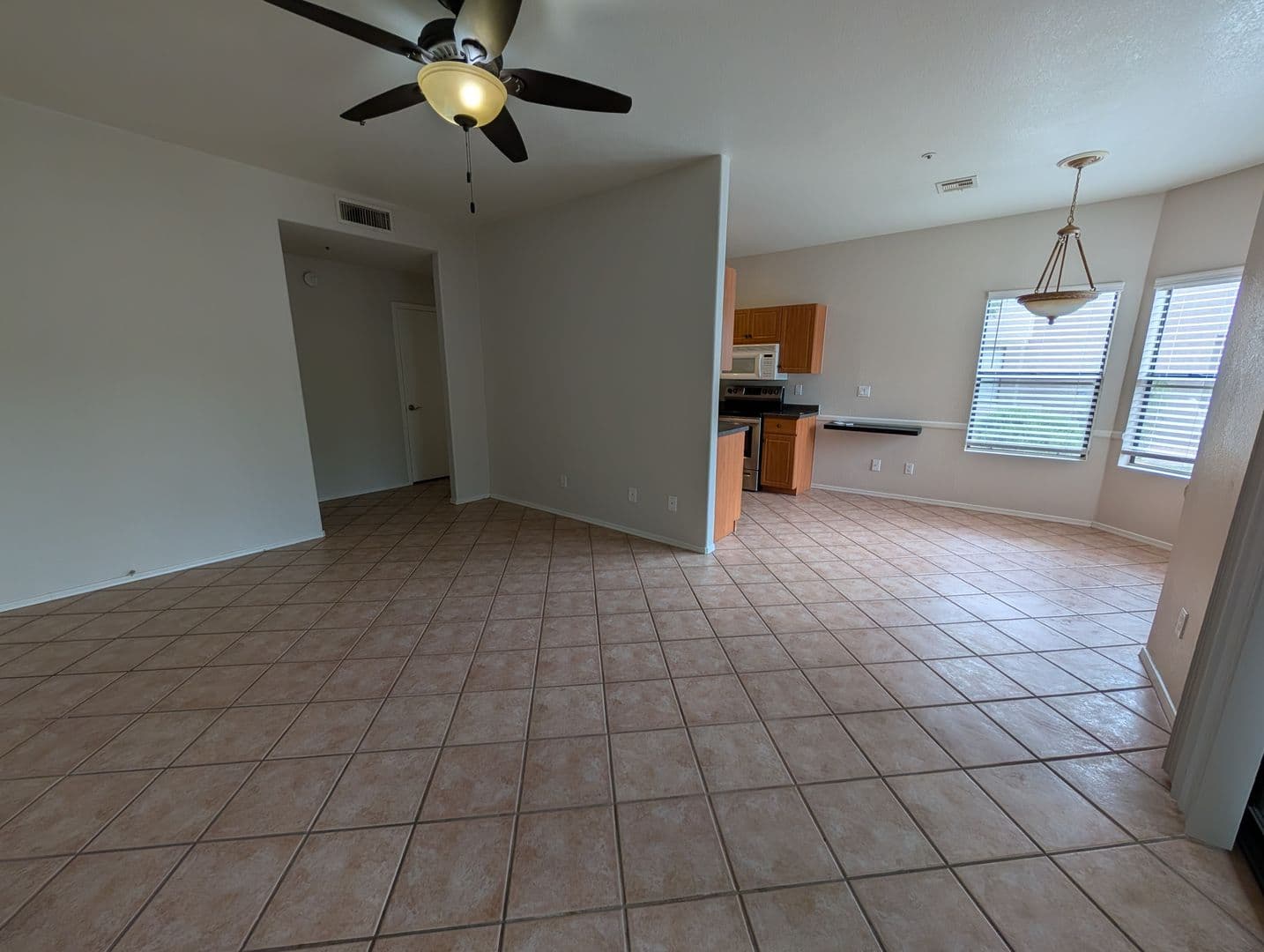 9600 N 96th Street #124 2 of 15