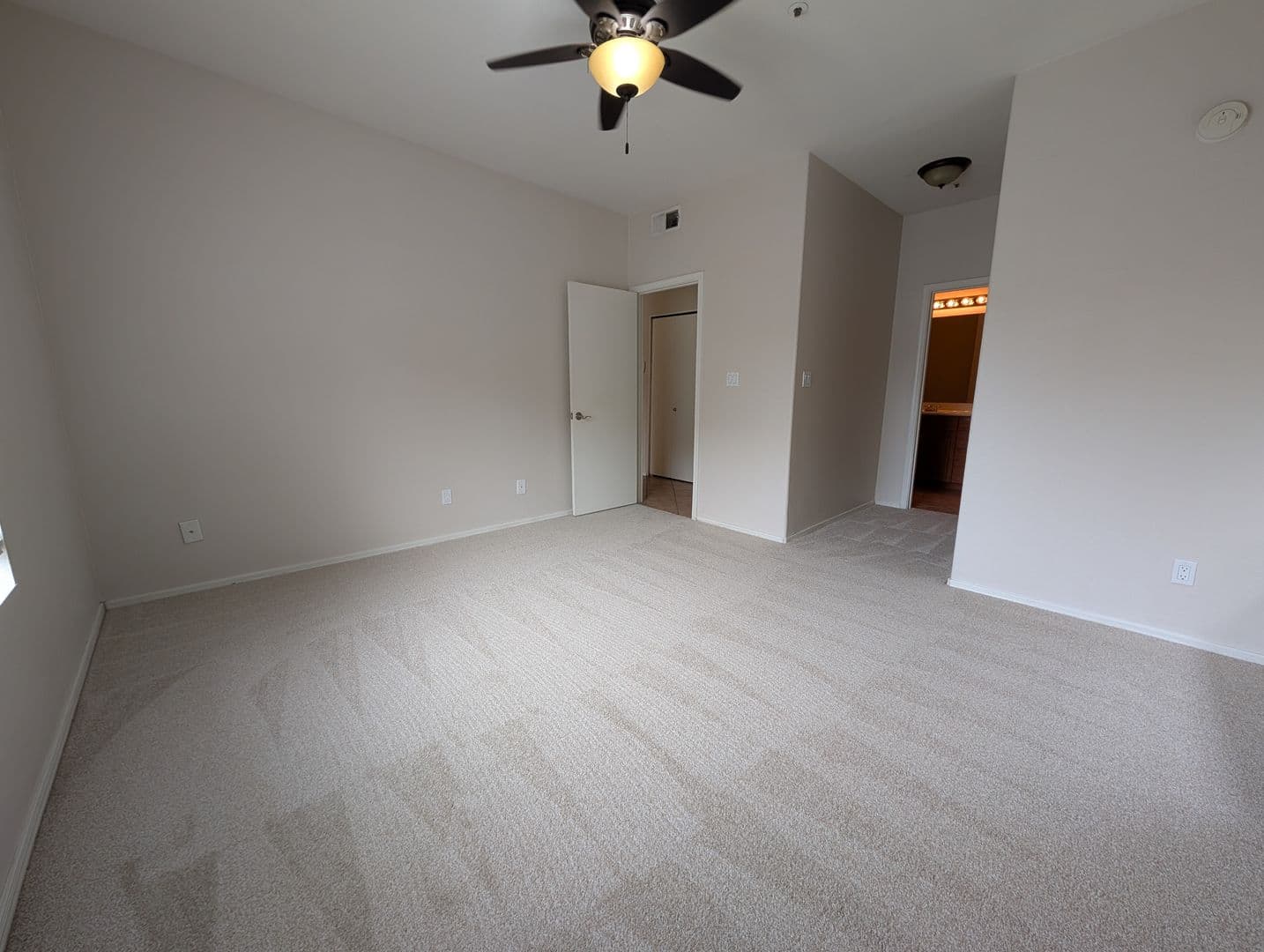 9600 N 96th Street #124 9 of 15