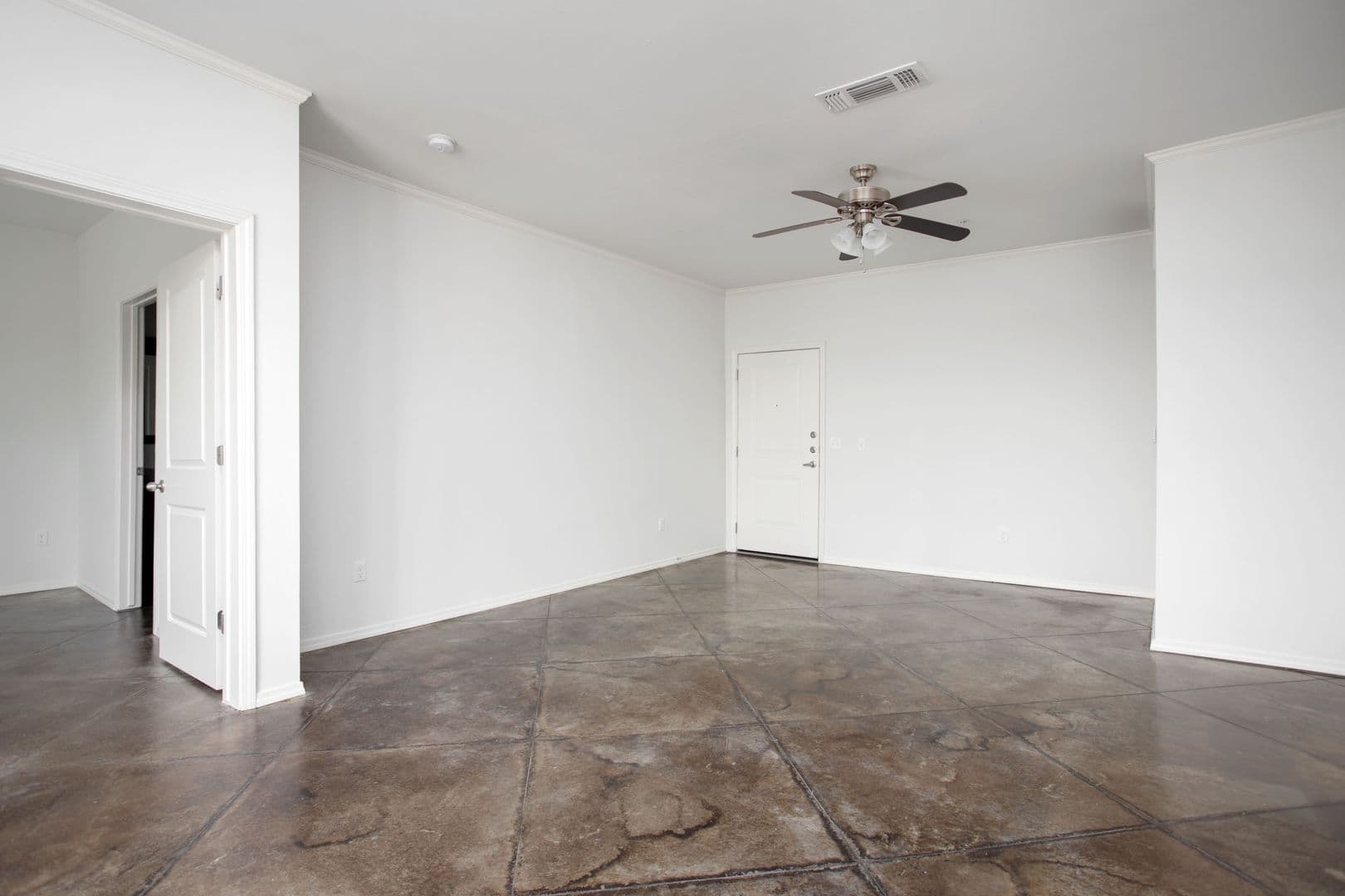 Residences at Town Square 16 of 23