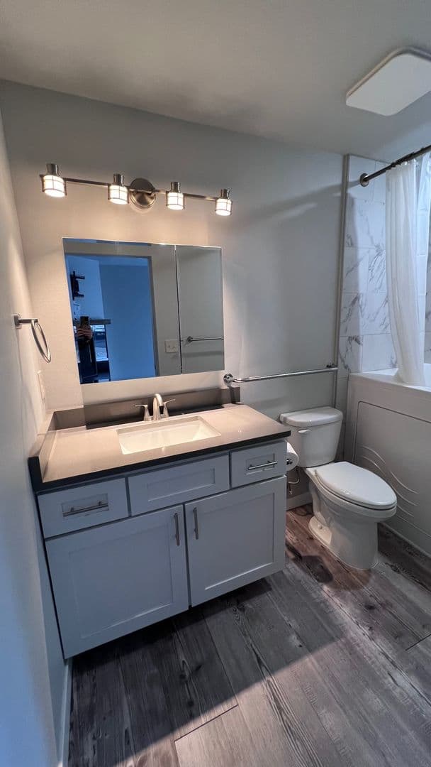 Half Off First Months Rent! Newly Renovated! 9 of 14