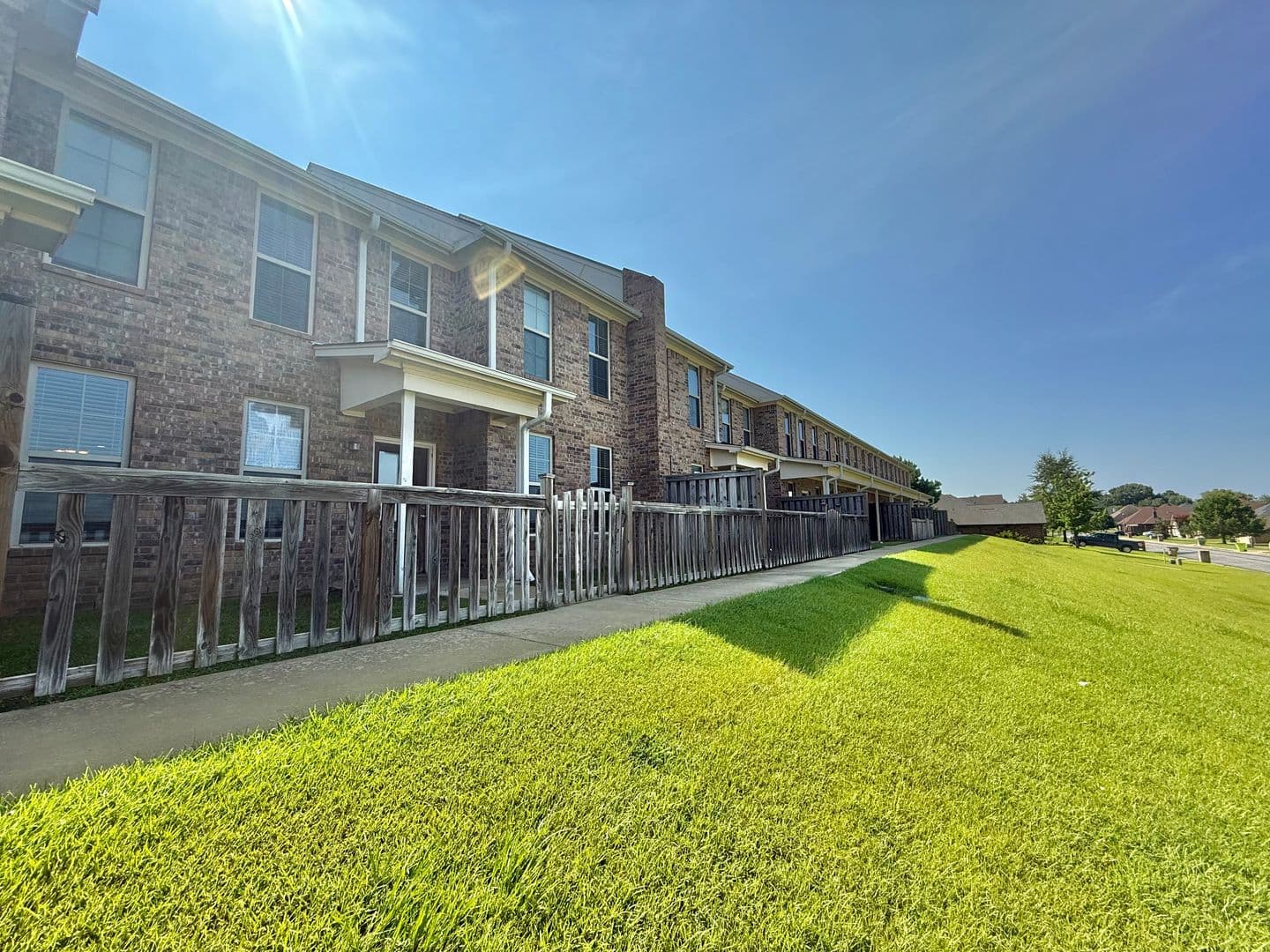 Luxury 3-bed, 2.5-bath!! 2 of 27