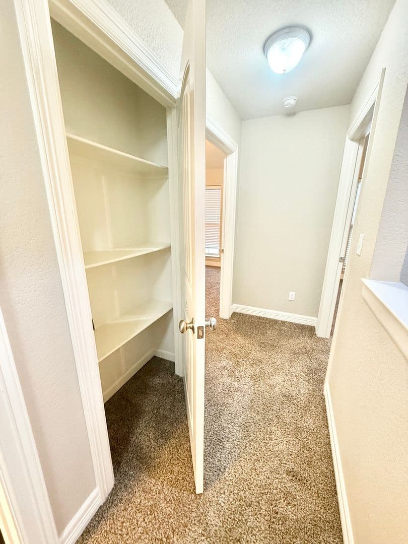 Luxury 3-bed, 2.5-bath!! 19 of 27