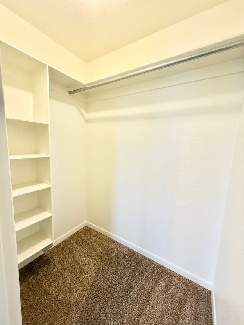 Luxury 3-bed, 2.5-bath!! 23 of 27