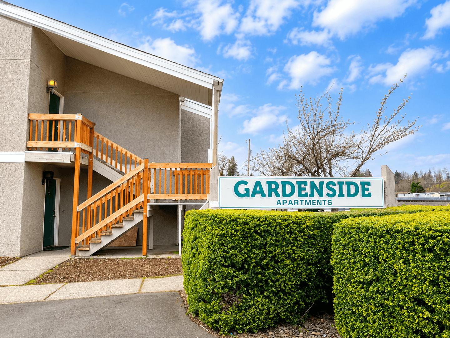 P117 Gardenside Apartments 1 of 8