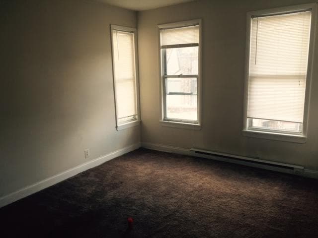 Montrose Apartments 6 of 6