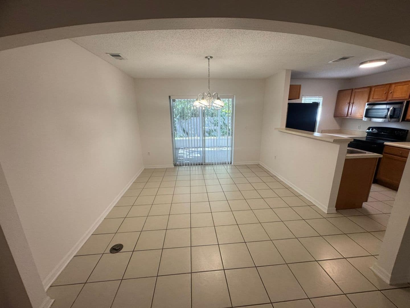 2720 Merrieweather Lane 8 of 30