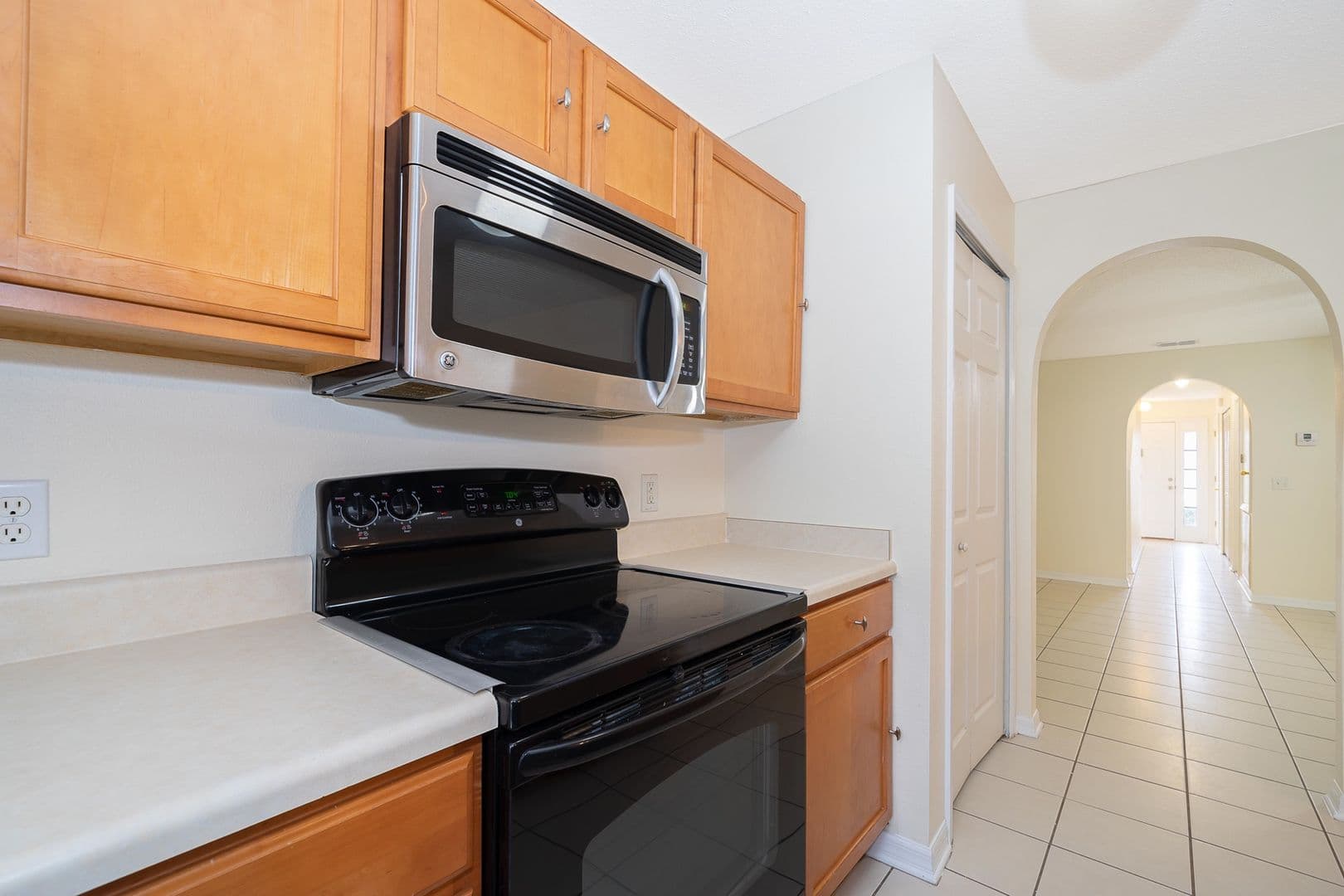 2720 Merrieweather Lane 5 of 30
