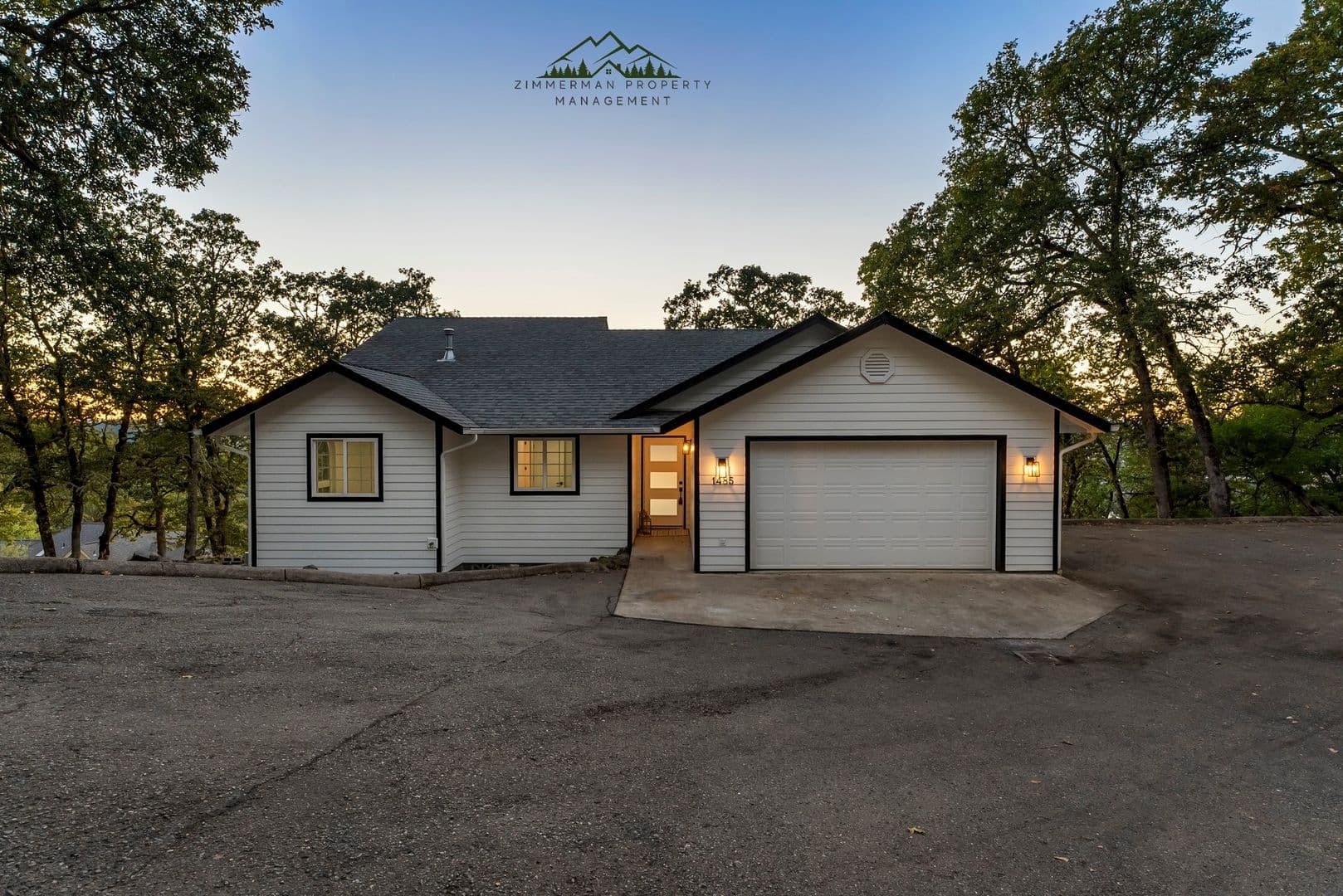1485 SE Parkwood Dr 1 of 8