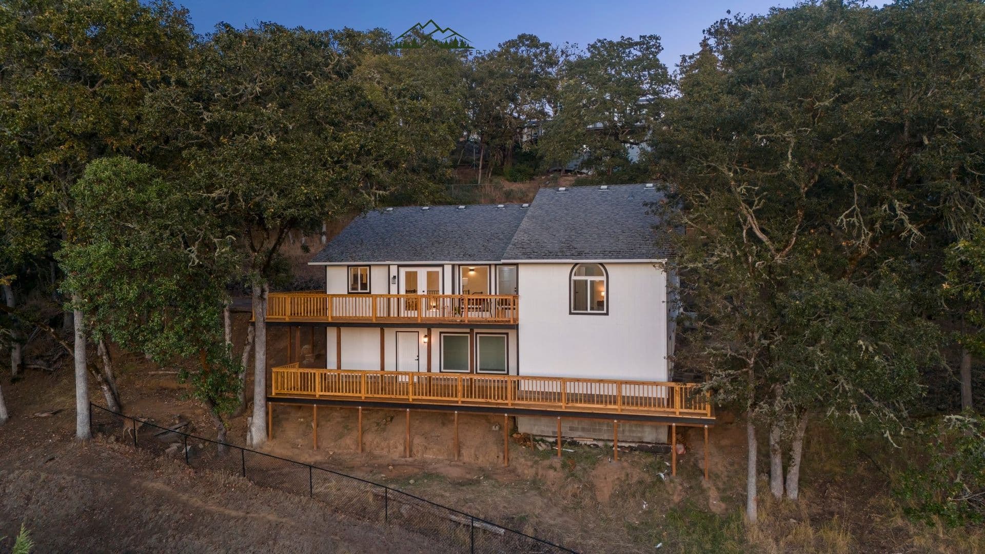 1485 SE Parkwood Dr 41 of 48