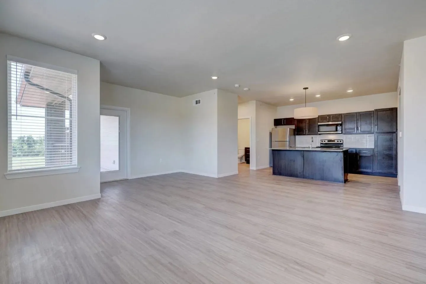 The Encore Apartments 5 of 9
