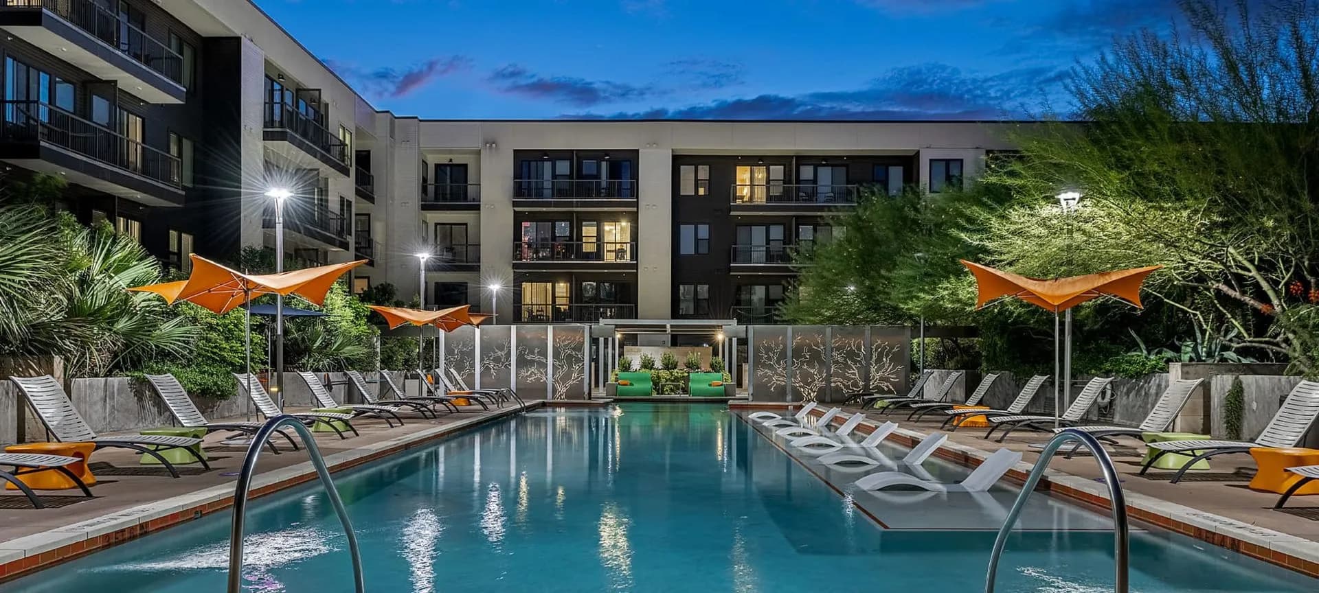 Marq Uptown 1 of 8