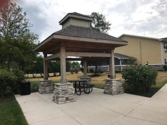 Lakeside Gardens 3 of 4