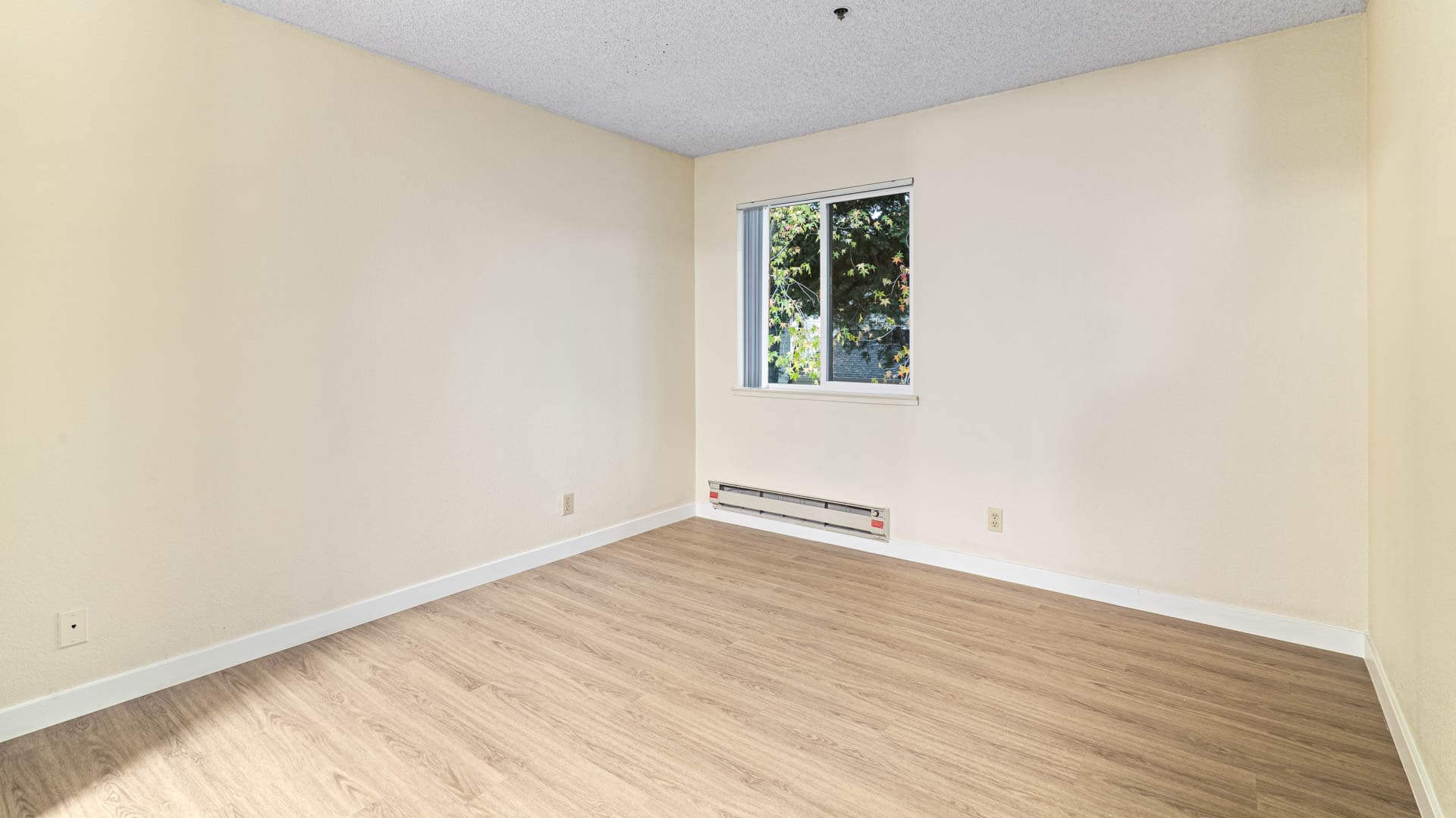 Briarwood Apartments 4 of 11