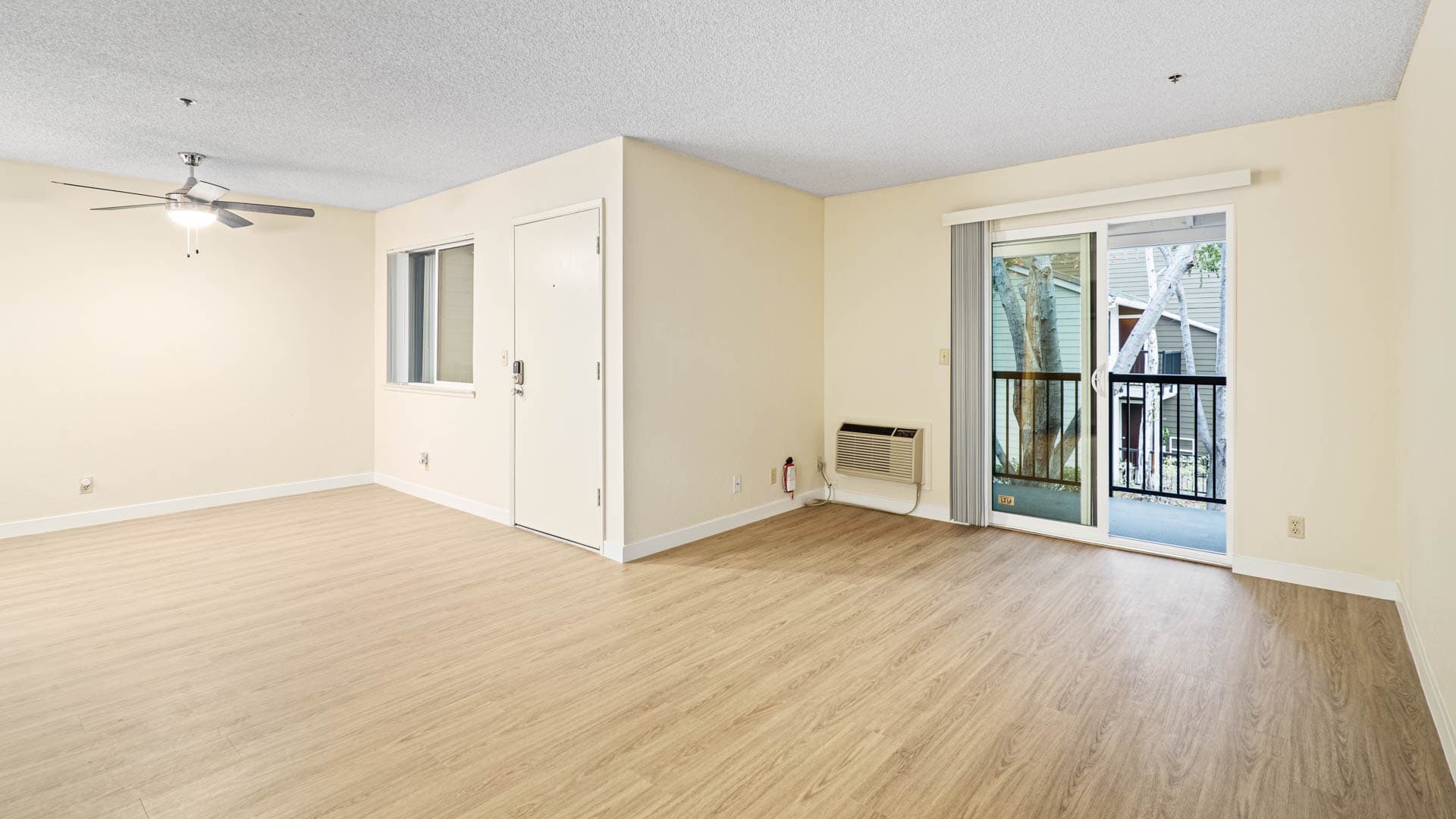 Briarwood Apartments 7 of 11