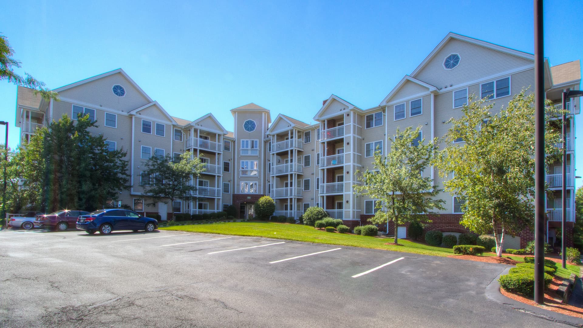 Rosecliff Apartments 4 of 55