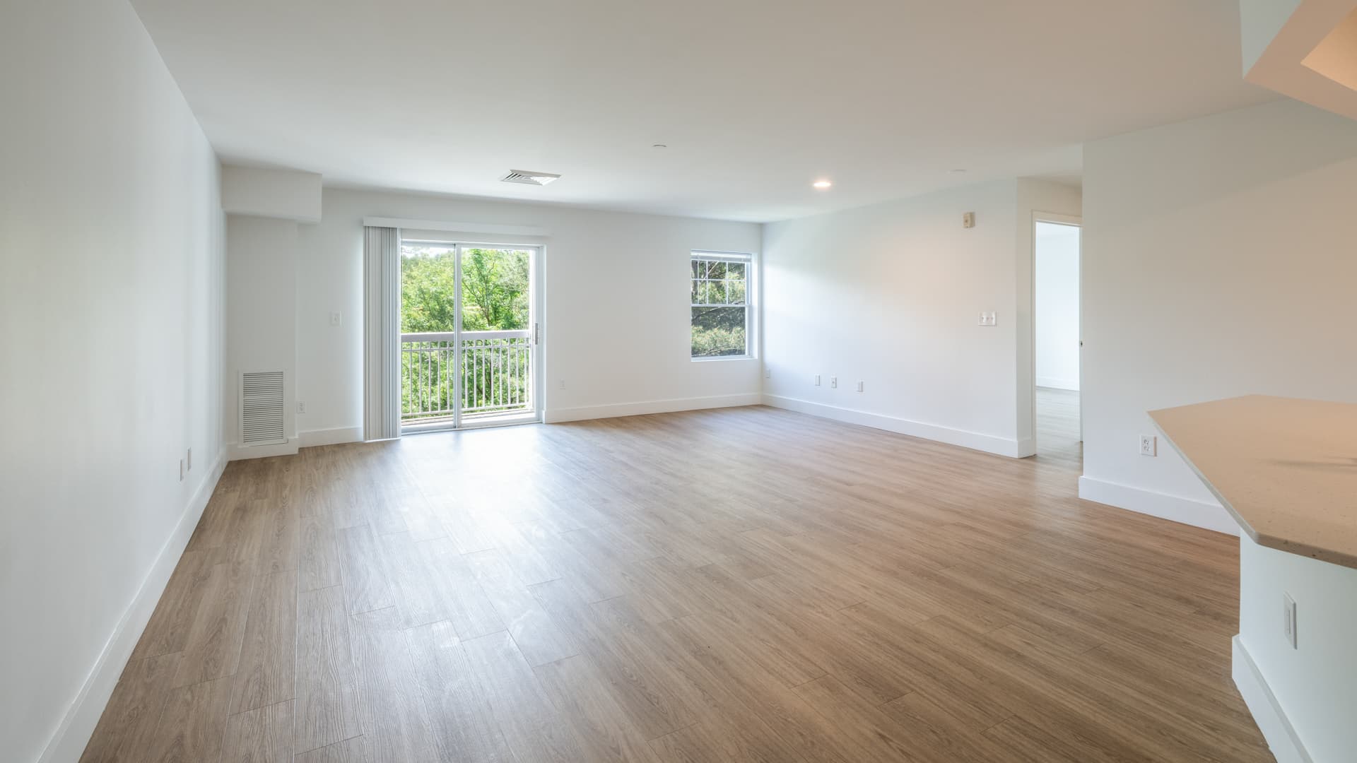 Rosecliff Apartments 12 of 55