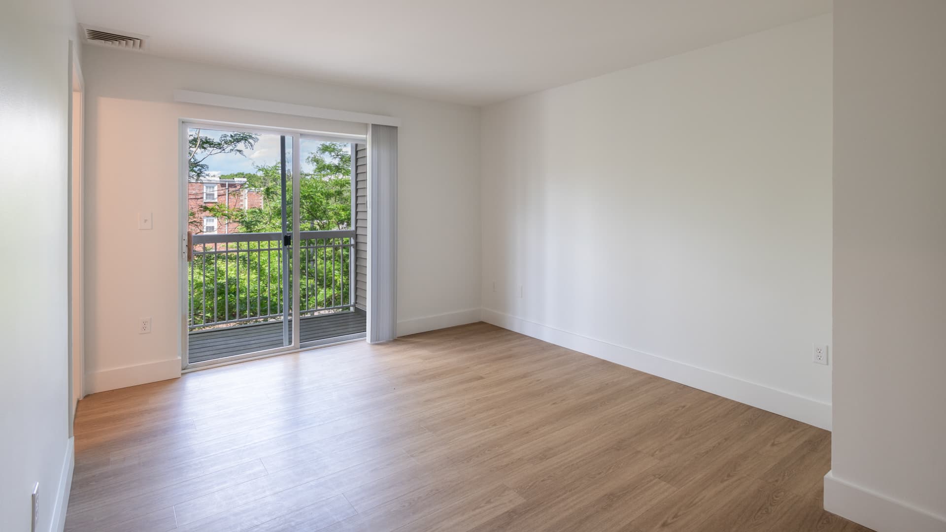 Rosecliff Apartments 13 of 55