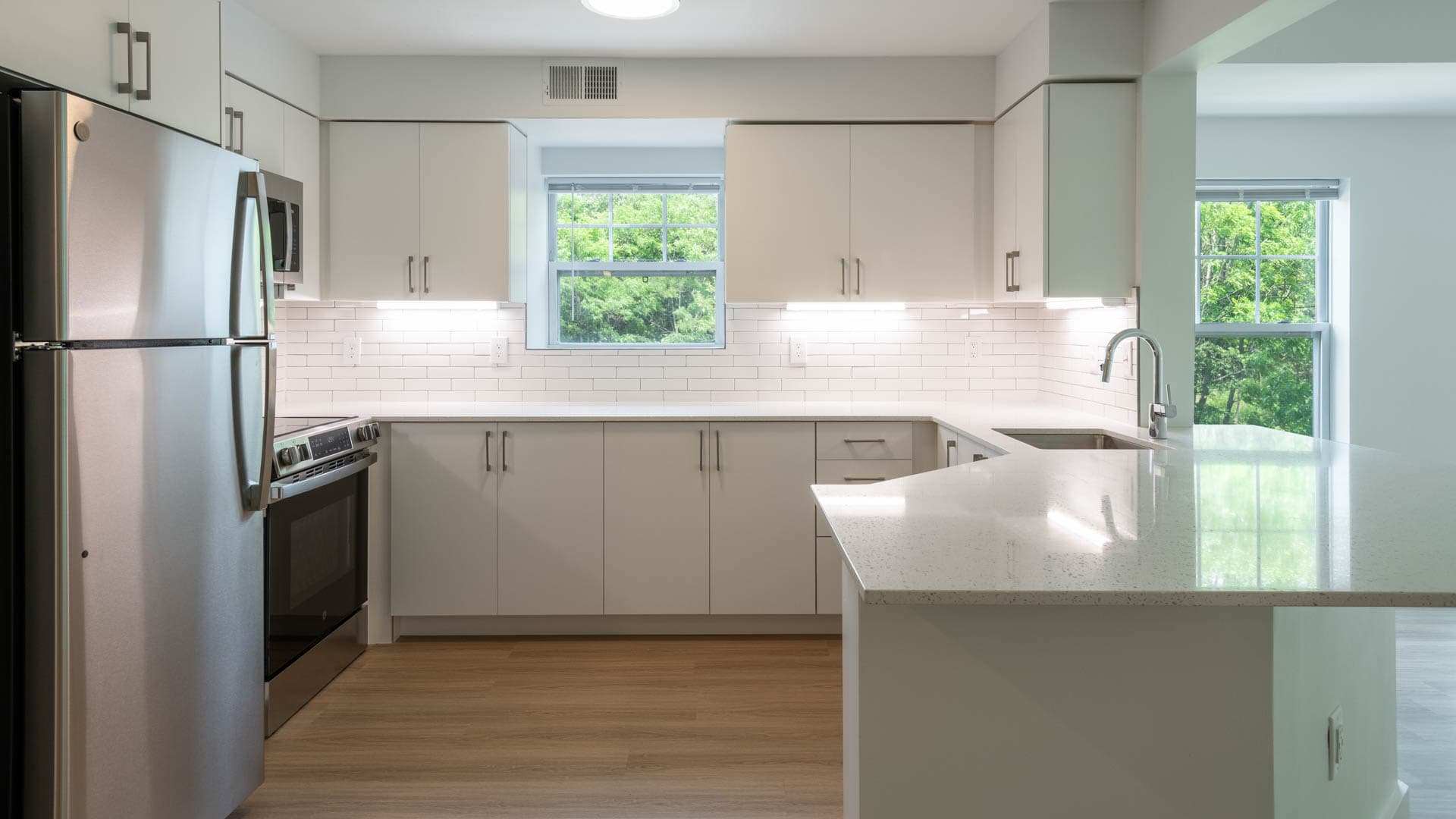 Rosecliff Apartments 5 of 55