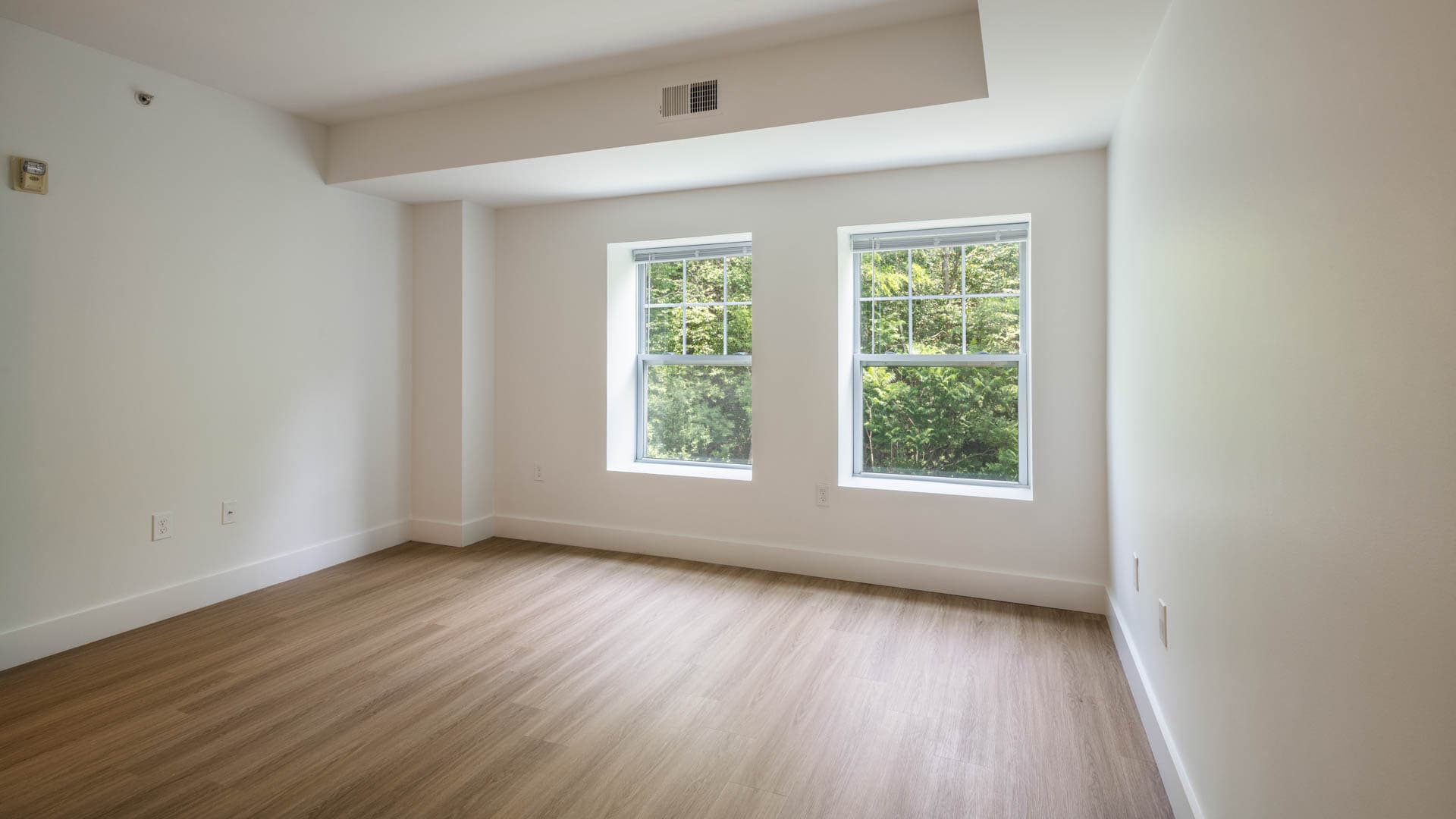 Rosecliff Apartments 8 of 12