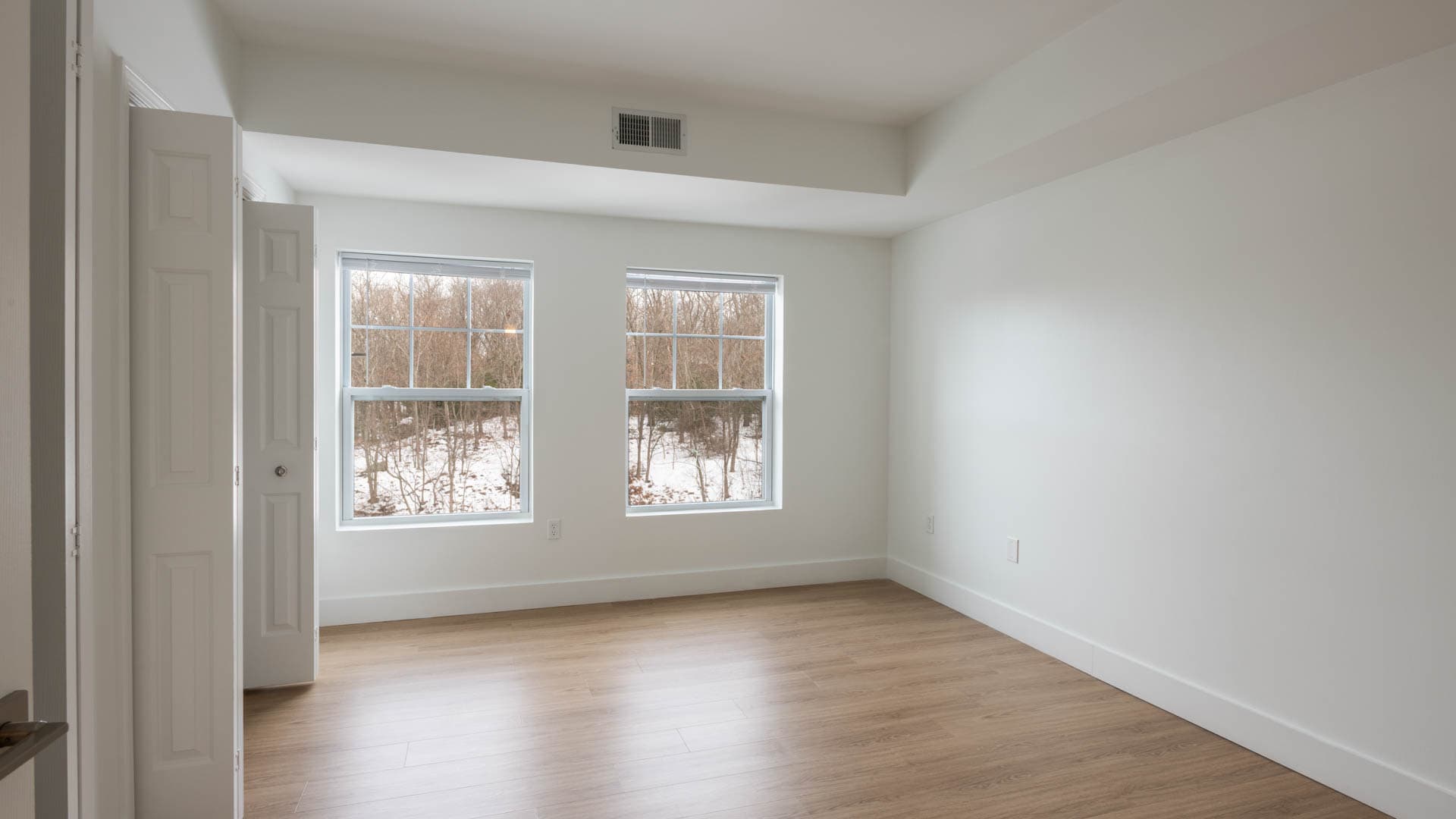 Rosecliff Apartments 1 of 11