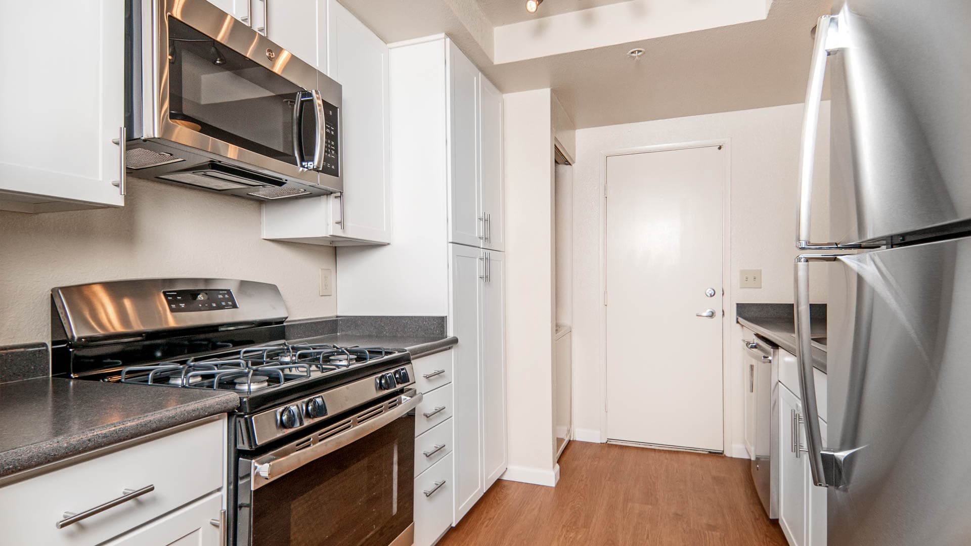 Schooner Bay Apartment Homes 2 of 12
