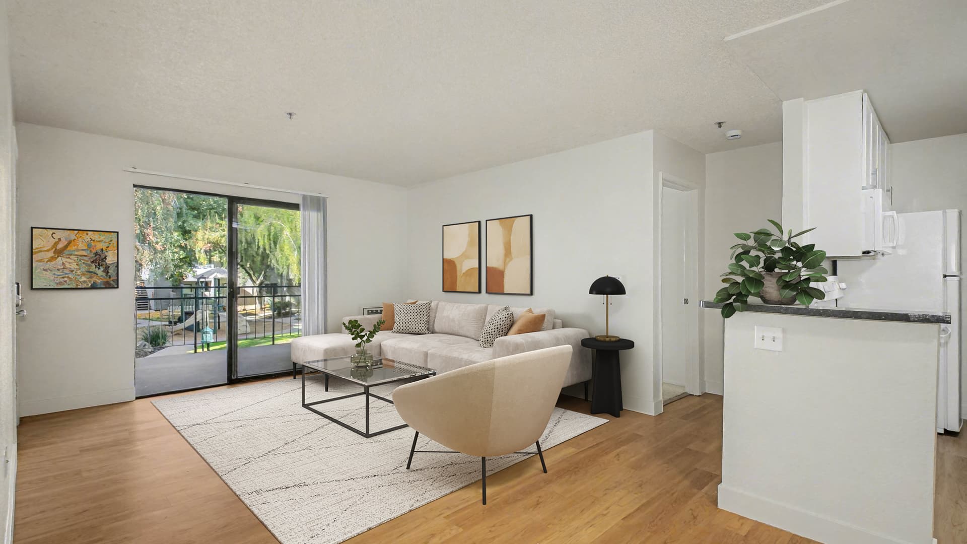 Skylark Apartments 4 of 11
