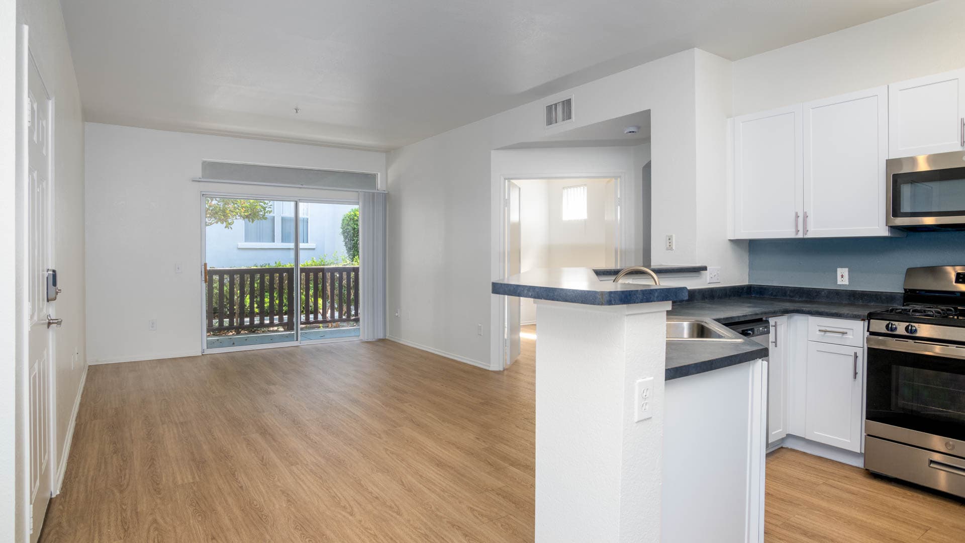 Skyview Apartments 9 of 33