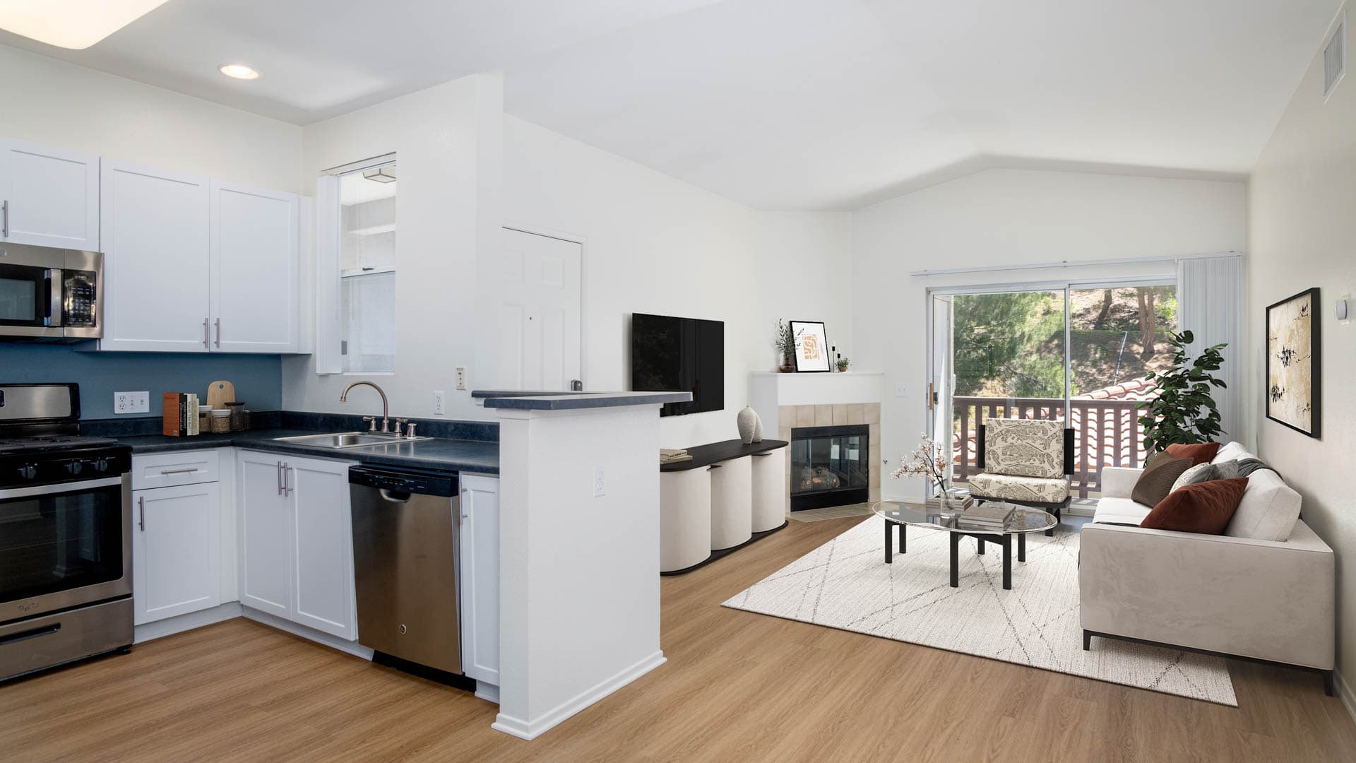 Skyview Apartments 7 of 33