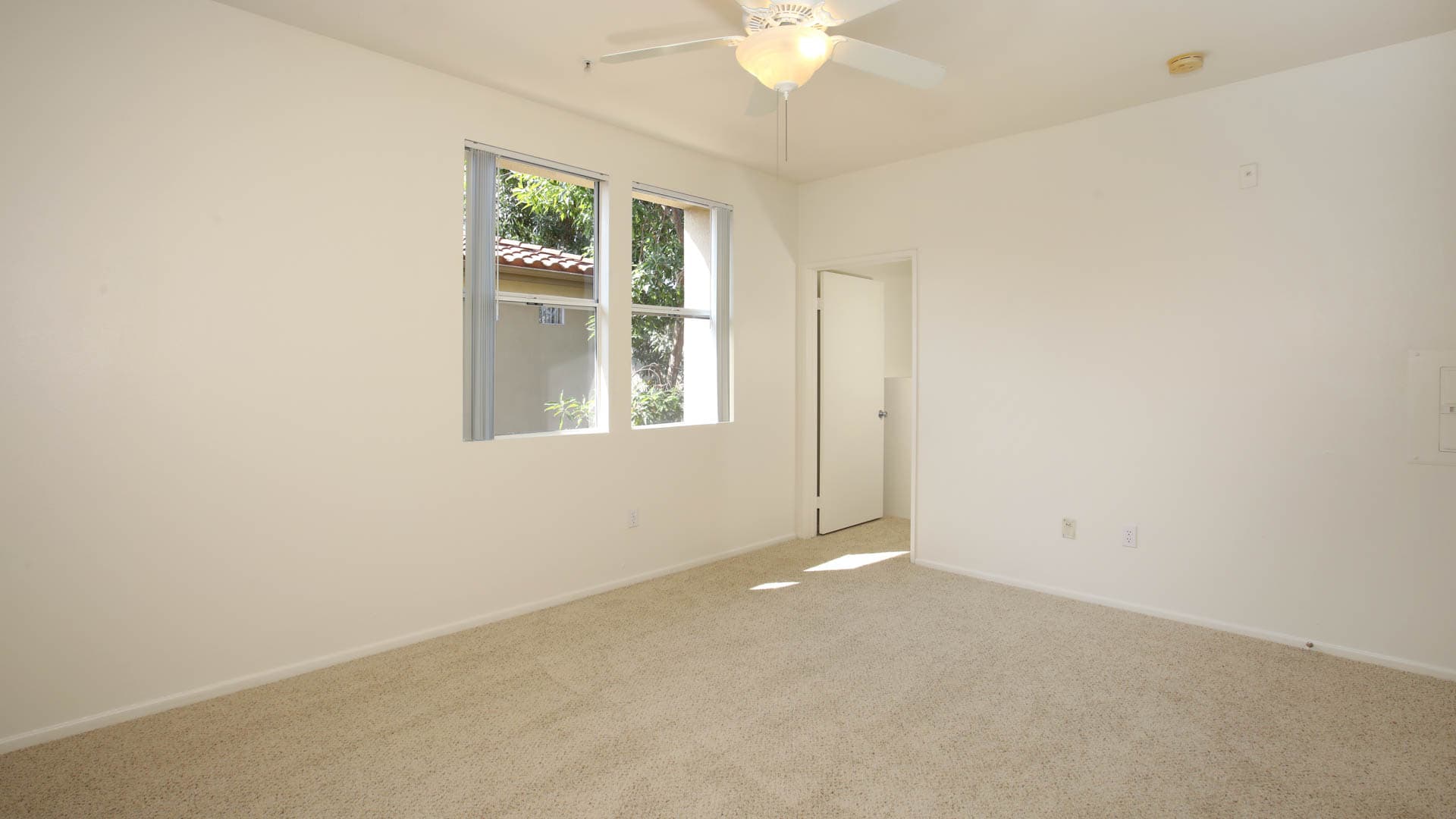 Skyview Apartments 4 of 8