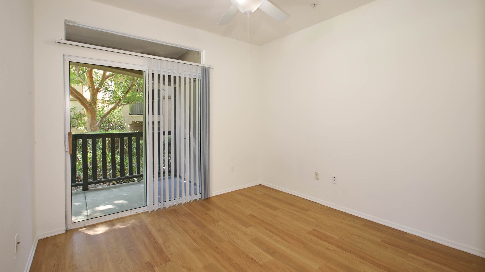 Skyview Apartments 4 of 8