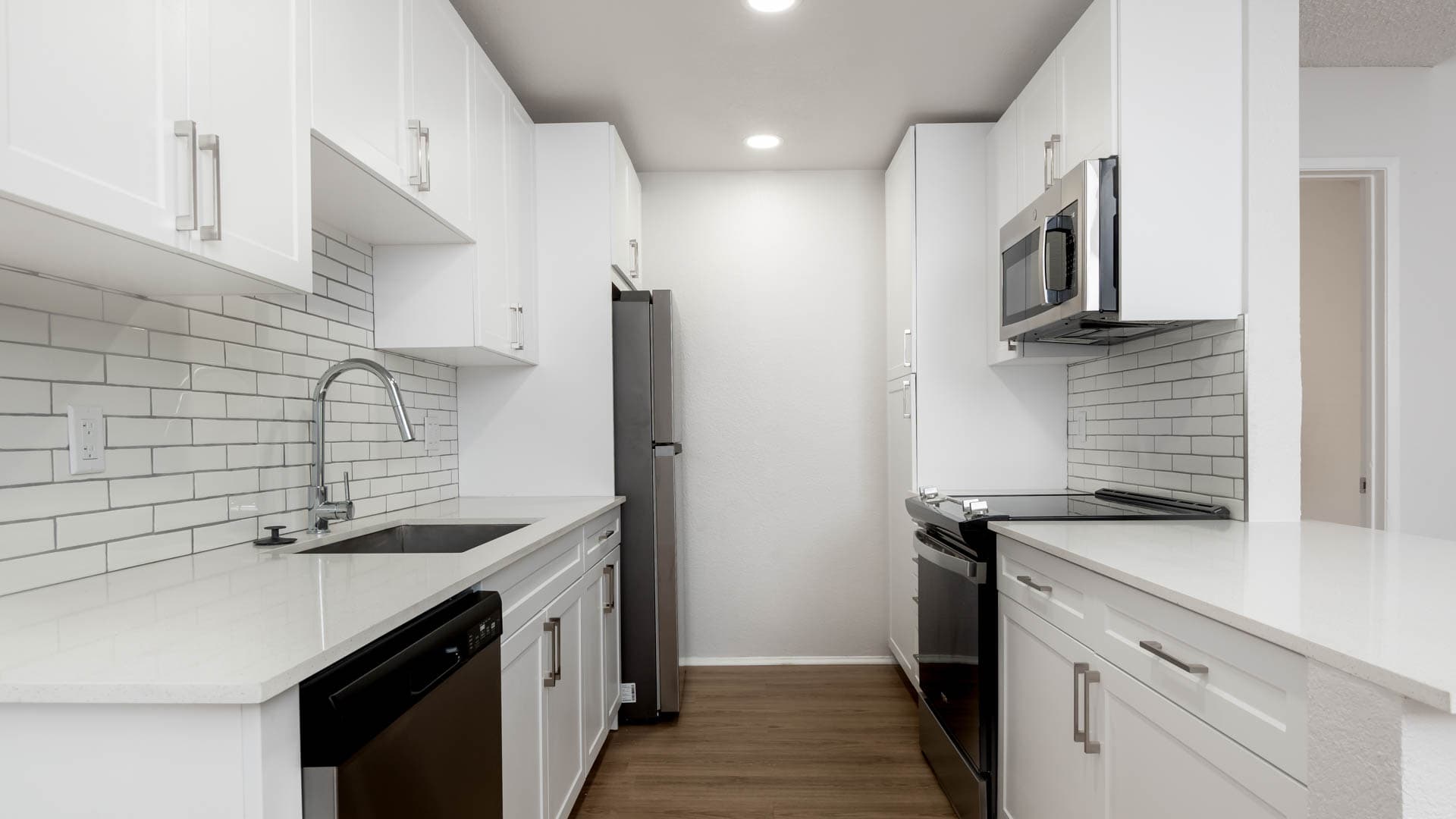 Montierra Apartments 4 of 8